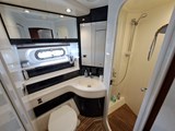 1998 Sealine T51 for sale - Heads